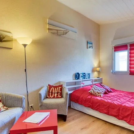 Domaine De L'enclos - Lavande Apartment *